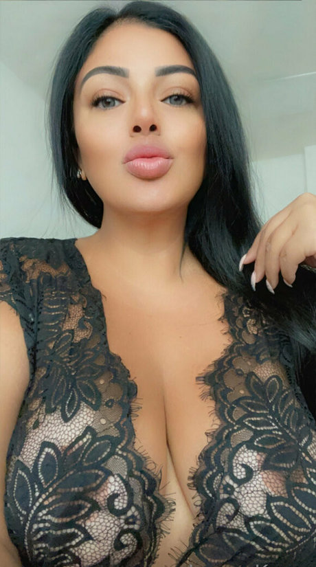 thick jennakumz onlyfans joi