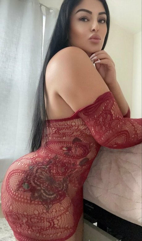 thick jennakumz onlyfans nudes leak