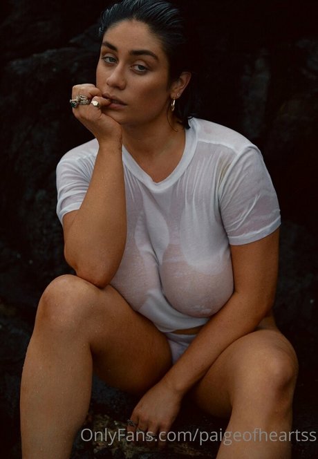 Paige Mary Grace nude onlyfans