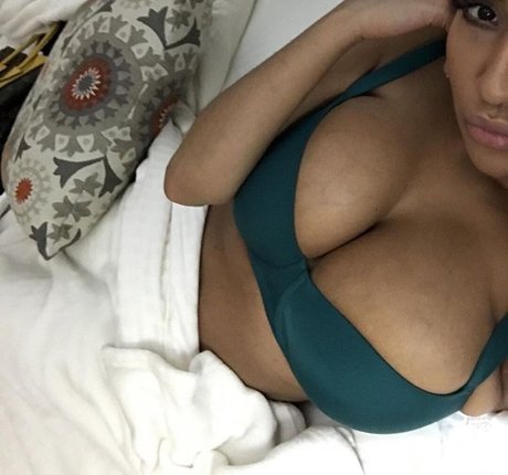 ShayLiving onlyfans porn nude