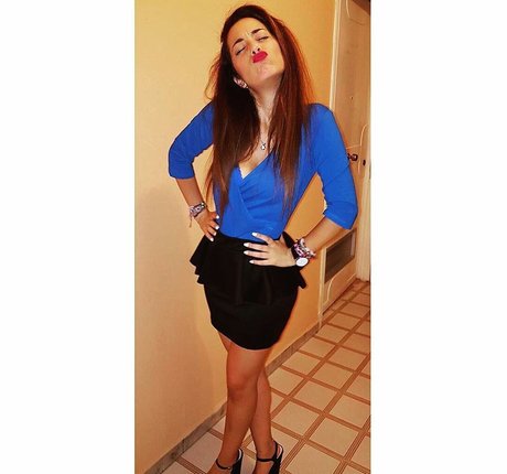 Paola Arena onlyfans leake