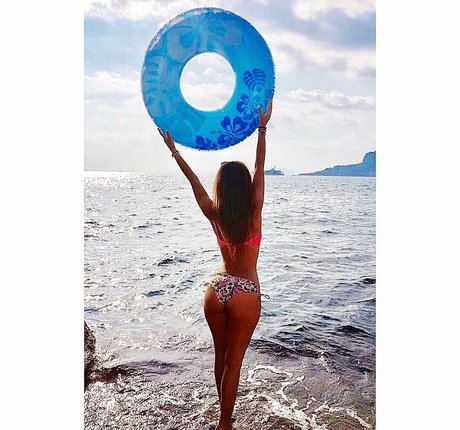 Paola Arena only fans review