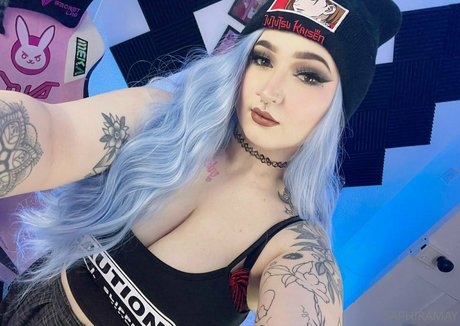 saphiramay onlyfans porn