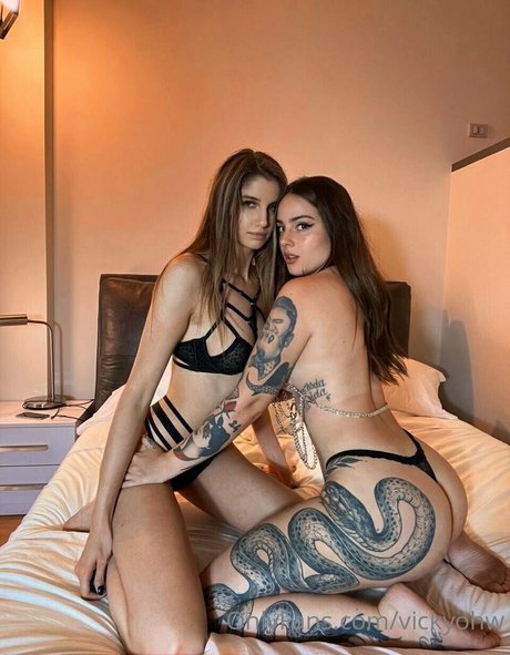 vickyohw onlyfans leaked naked