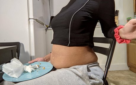 ellaeating free onlyfans porn