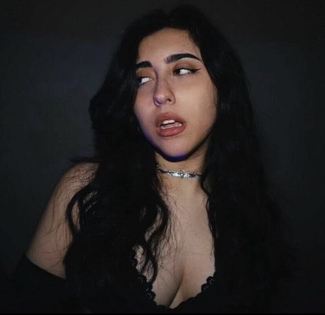 Jennmelon onlyfans topless