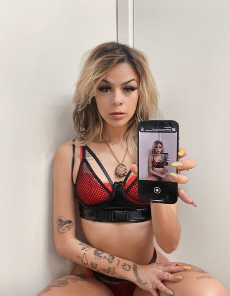 pyxiedragon only fans naked