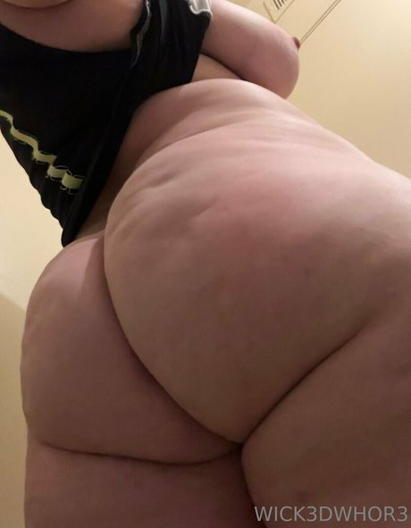 wick3dwhor3 onlyfans gratis