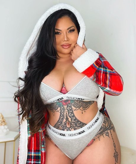 Mizuki Brown Profile pic