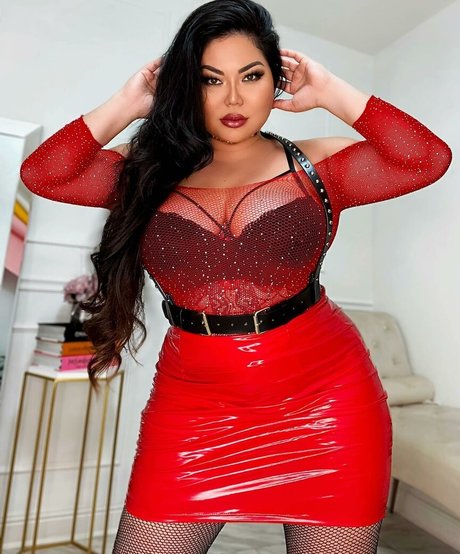 Mizuki Brown naked onlyfans leaked