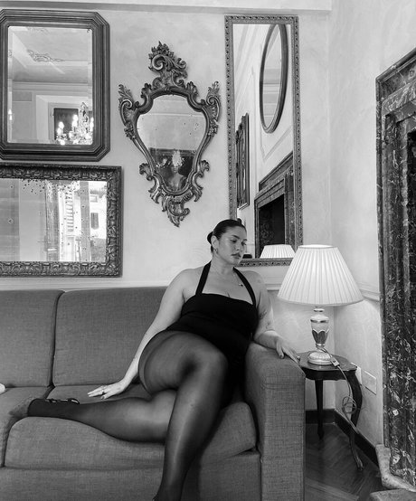 La Tecia Thomas sexy onlyfans