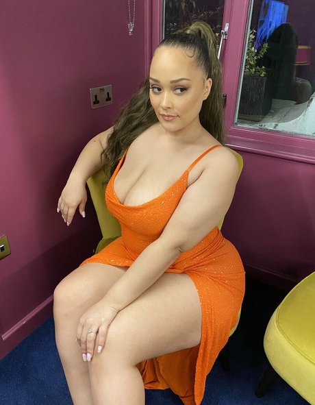 Natalie E Wade onlyfans pic