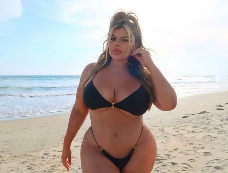 Michelle Mendez onlyfans leaks nudes