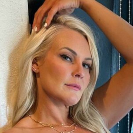 Lish 99 onlyfans picture