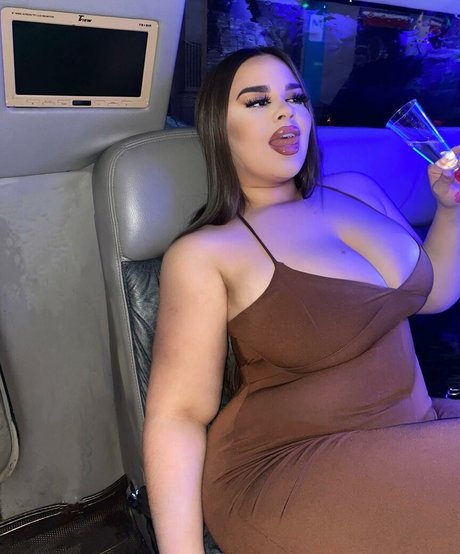 Curvyexoticaa porn onlyfans leak