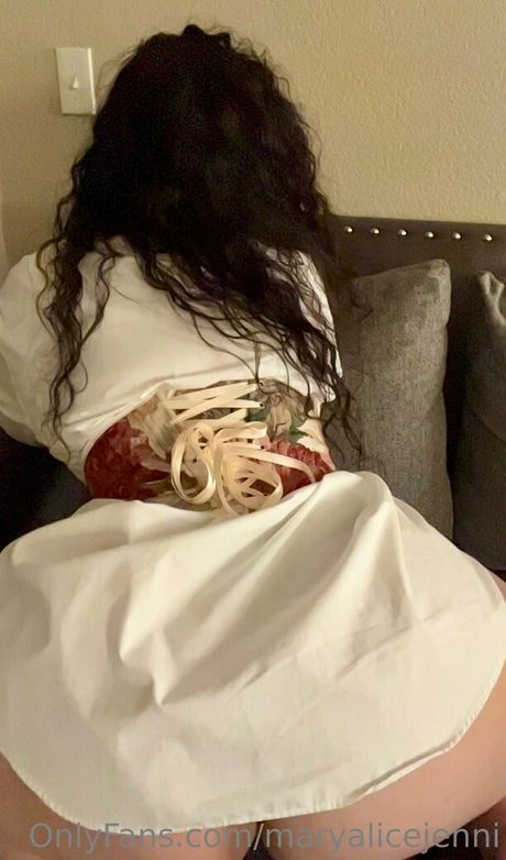 maryalicejenni is on onlyfans