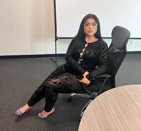 hottest thick onlyfans free sexy candids