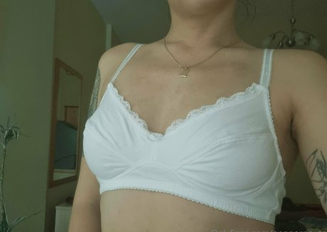 pepperpouts is on onlyfans