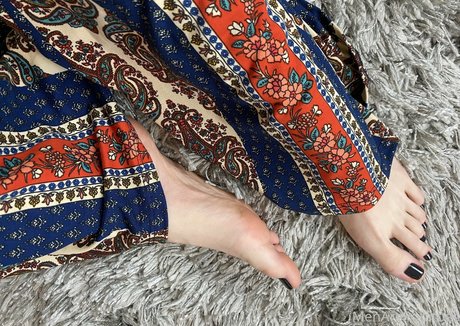 menarepotatoes onlyfans content type