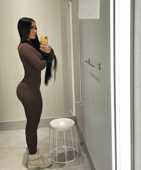 anaa__flri onlyfans leaks nude