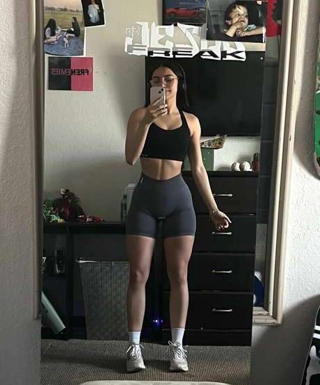 Anisia Martinez onlyfans model