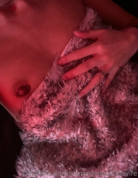 xanonymoushotwife onlyfans sex leaks