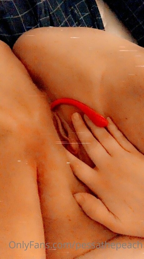 pessathepeach naked onlyfans pics
