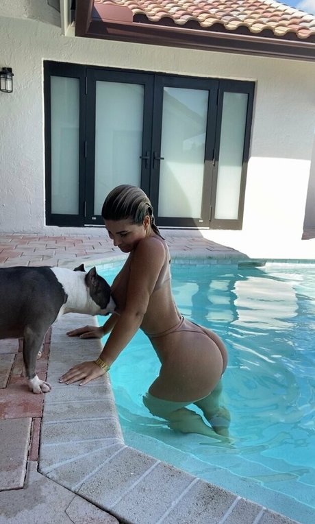 laurenpisciotta nude leak onlyfans