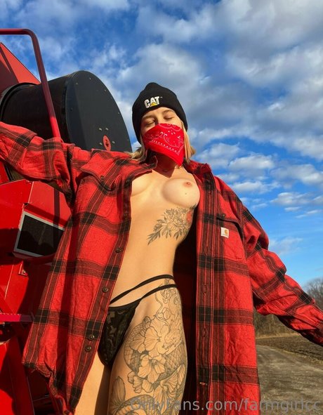 farmgirlcc nude on onlyfans