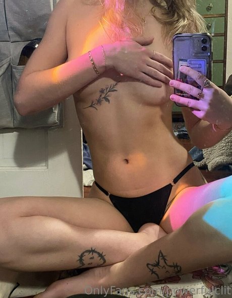 powerfulclit feet onlyfans