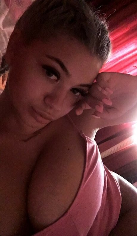 Roxana Elena naked on onlyfans