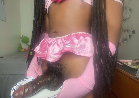 Tikythedoll only fans nudes