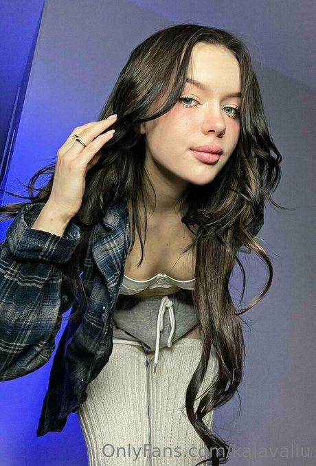 kalavallu naked leaked onlyfans