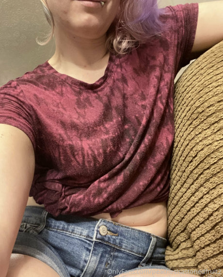 peachesisastonedfruit2 onlyfans leaks xxx
