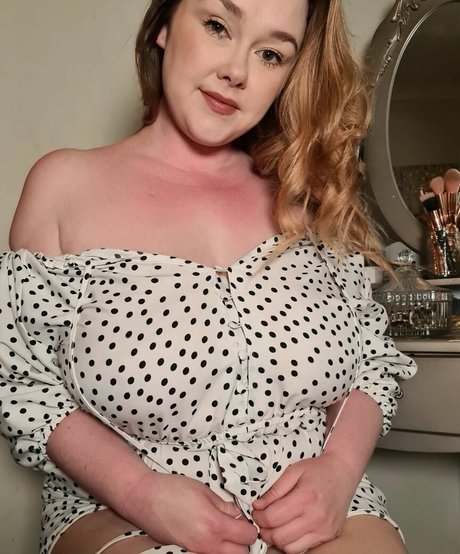 Ivy Wild nude only fans