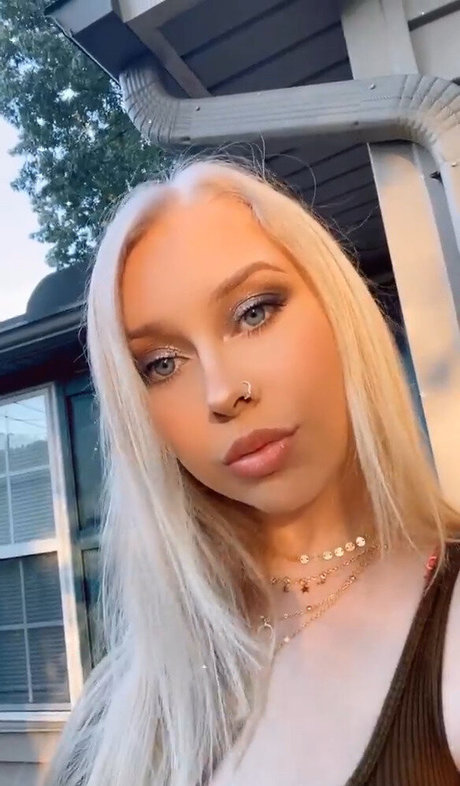 Rhiannon C onlyfans porn free