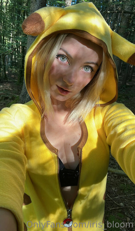 Iris Bloom onlyfans leaks