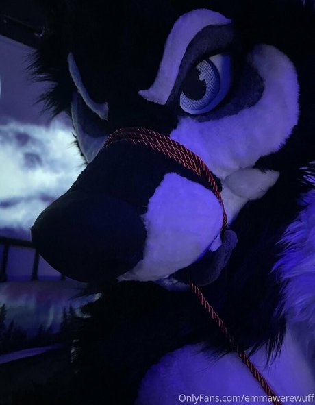 emmawerewuff hot onlyfans