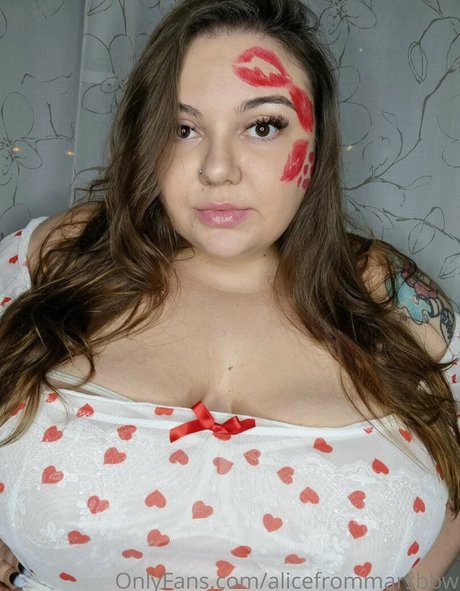 alicefrommarsbbw onlyfans sex tape