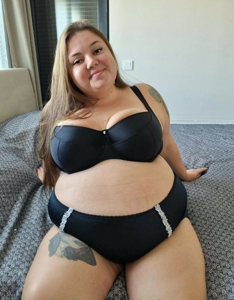 alicefrommarsbbw onlyfans fotos