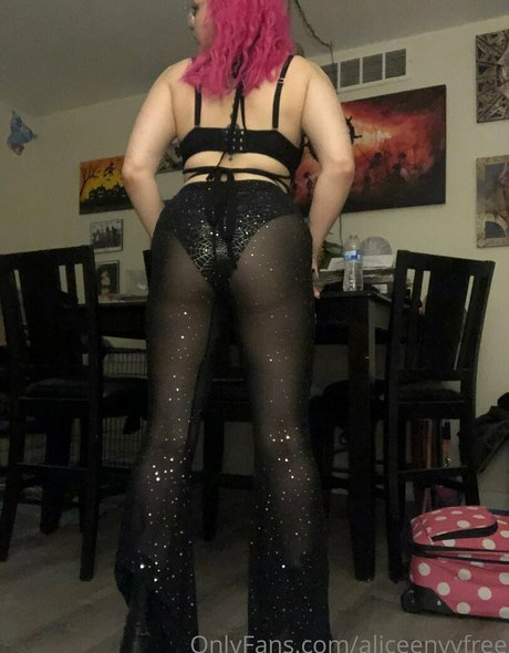 aliceenvyfree leaked onlyfans sex
