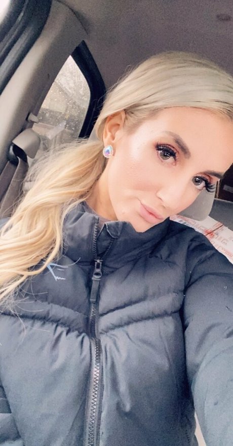 khloeefree nude leaks onlyfans