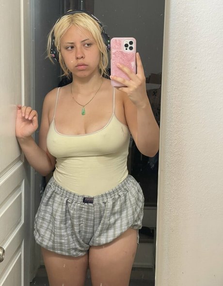 richprincessjunko onlyfans topless