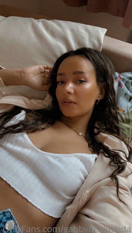 gabbydealmeida onlyfans leak ass