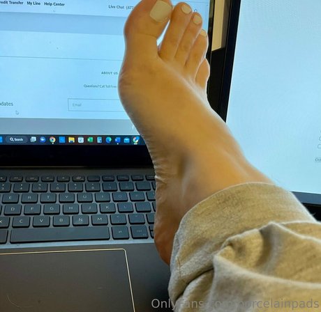 porcelainpads onlyfans tits