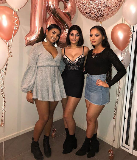 Busty Indian naked onlyfans