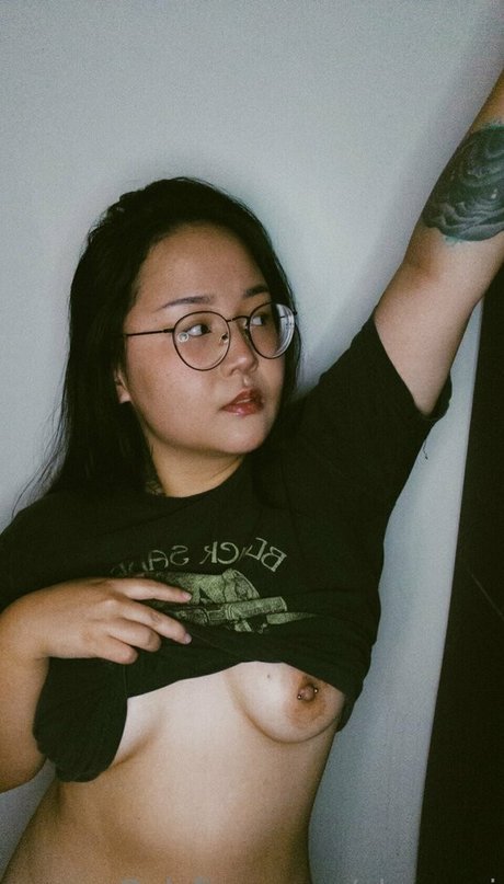 Akemyni ass onlyfans