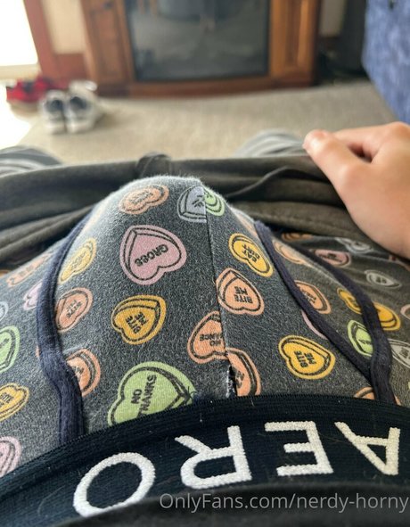 nerdy horny onlyfans full