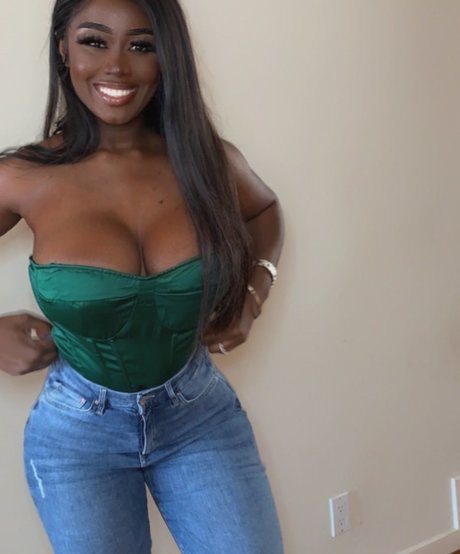 LXRYCC nude onlyfans leaks