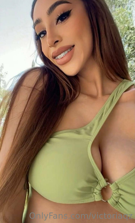 victoriaqz onlyfans boobs